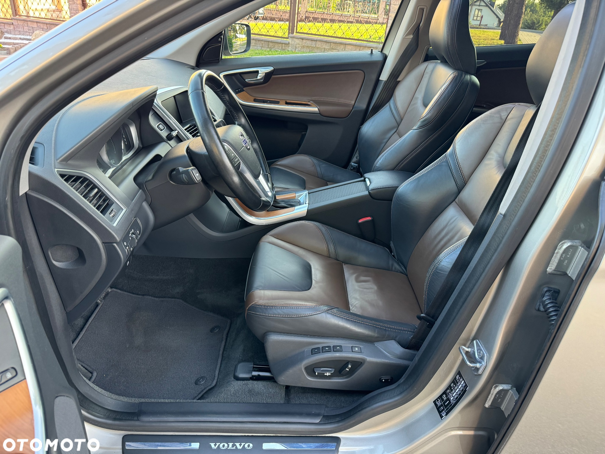Volvo XC 60 D4 Geartronic Summum - 23