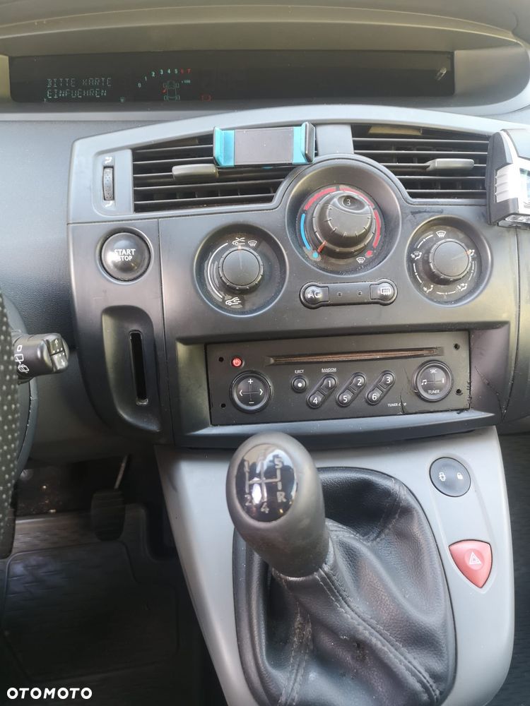 Renault Scenic - 7