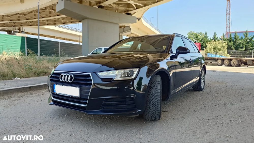 Audi A4 Avant 2.0 TDI ultra S tronic - 1