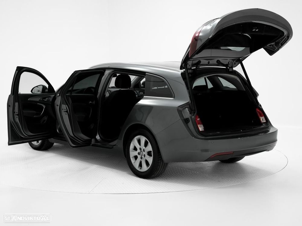 Opel Insignia Sports Tourer 1.6 CDTi Executive S/S - 4
