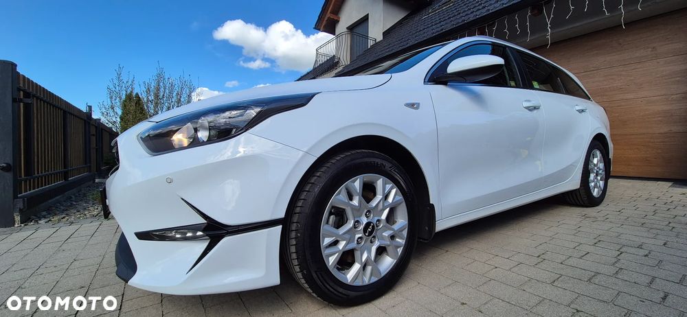 Kia Ceed 1.5 T-GDI M - 31