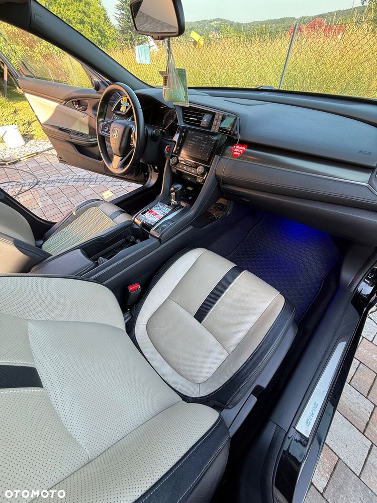 Honda Civic 1.5 T Prestige (Navi) - 32