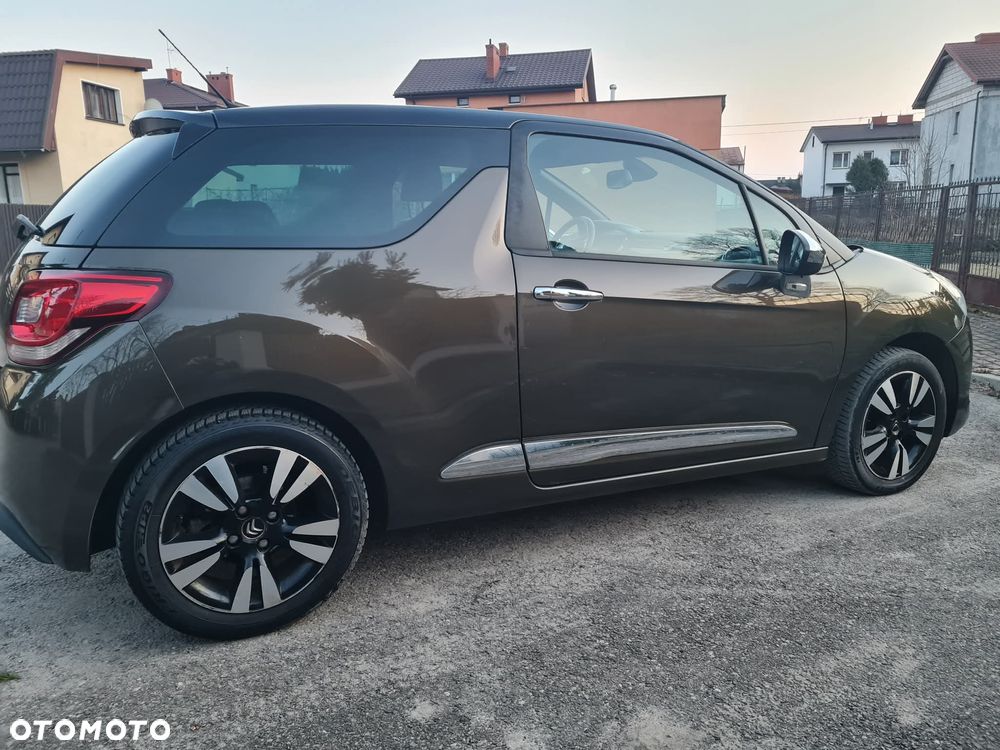 Citroën DS3 VTi 120 SoChic - 3