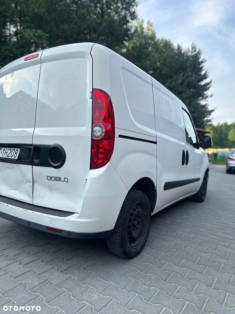 Fiat Doblo - 8