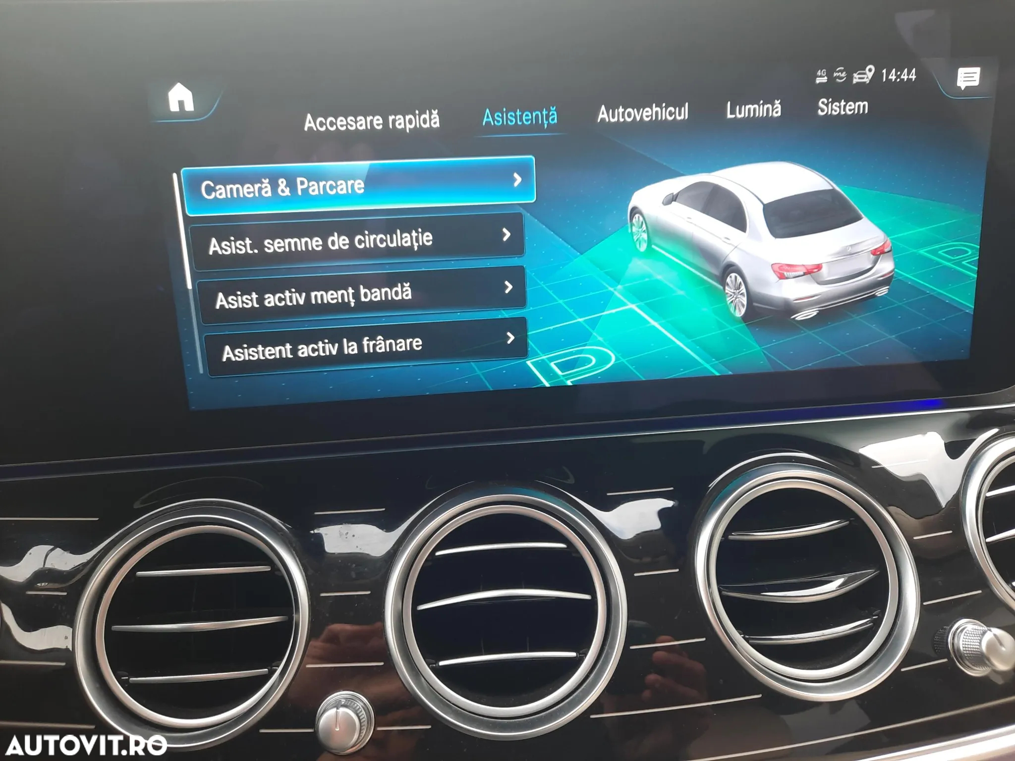 Mercedes-Benz E - 20