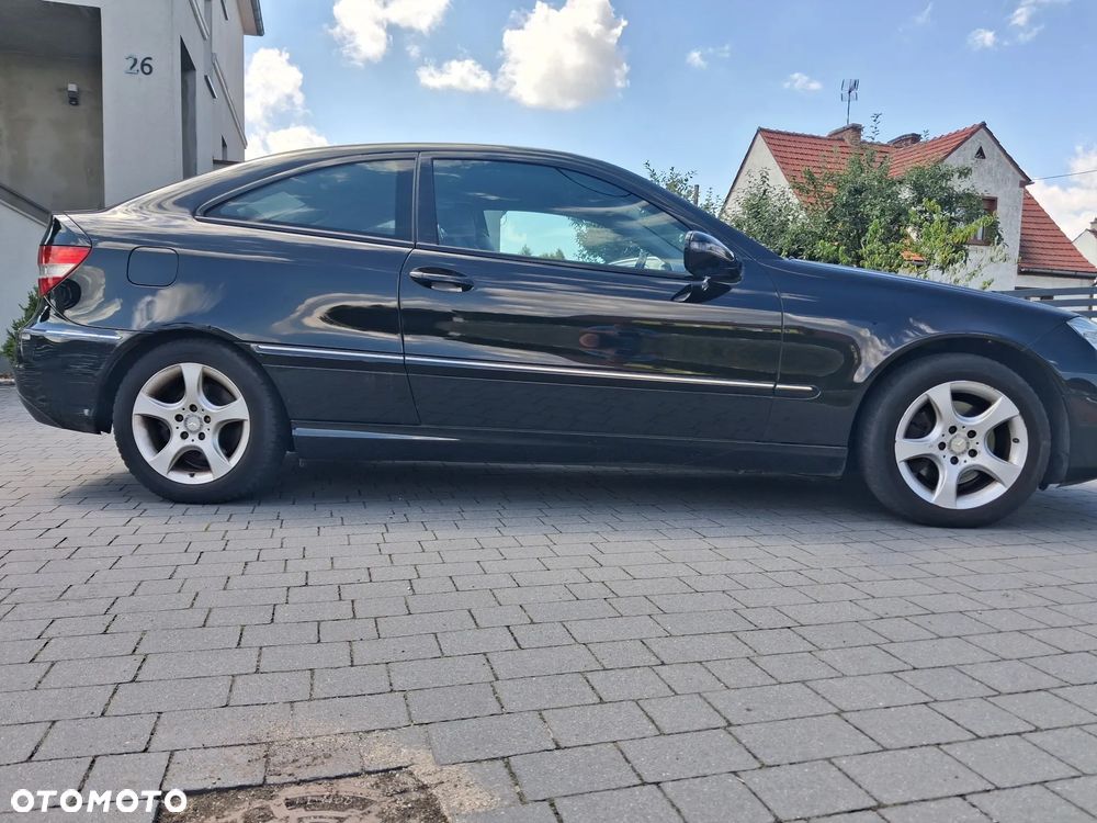 Mercedes-Benz CLC 200 Kompressor EU5 - 25