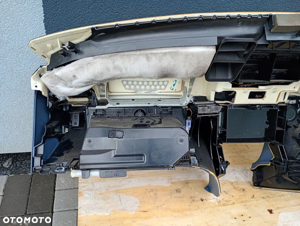 konsola deska rozdzielcza schowek pasażera dekor panel nawiewu mercedes w211 e-klassa - 12