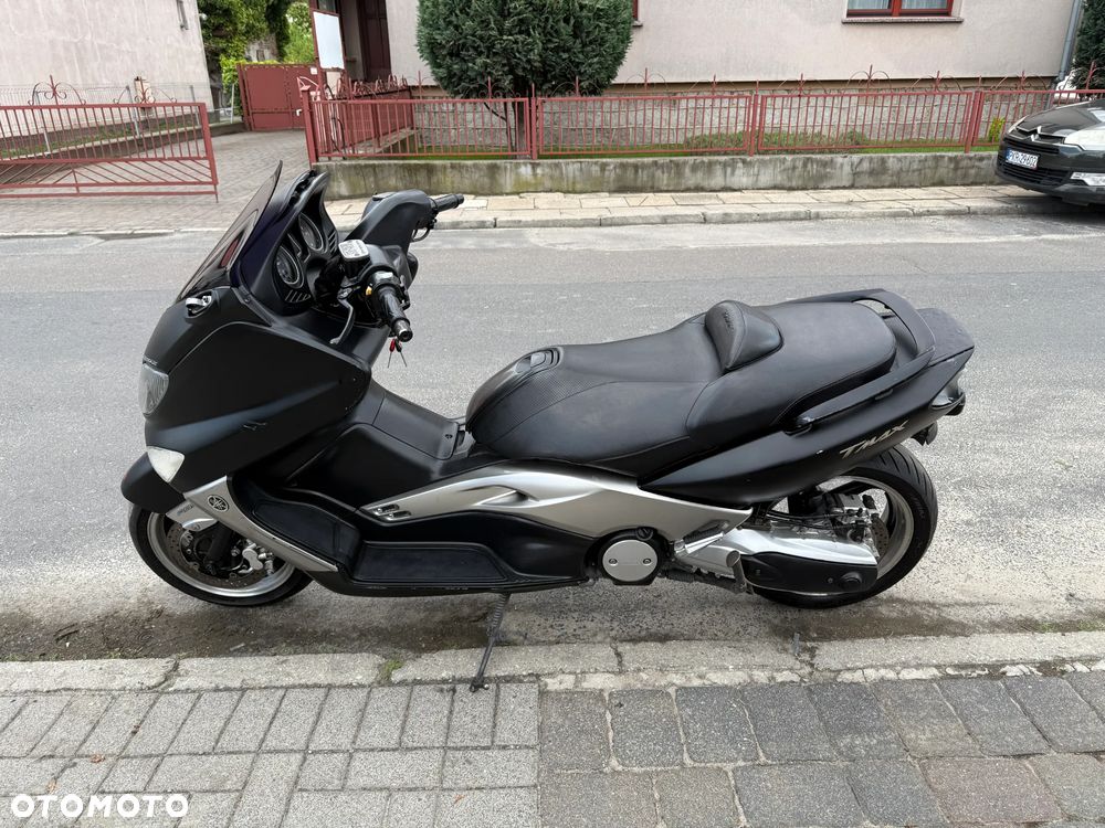 Yamaha Tmax - 5