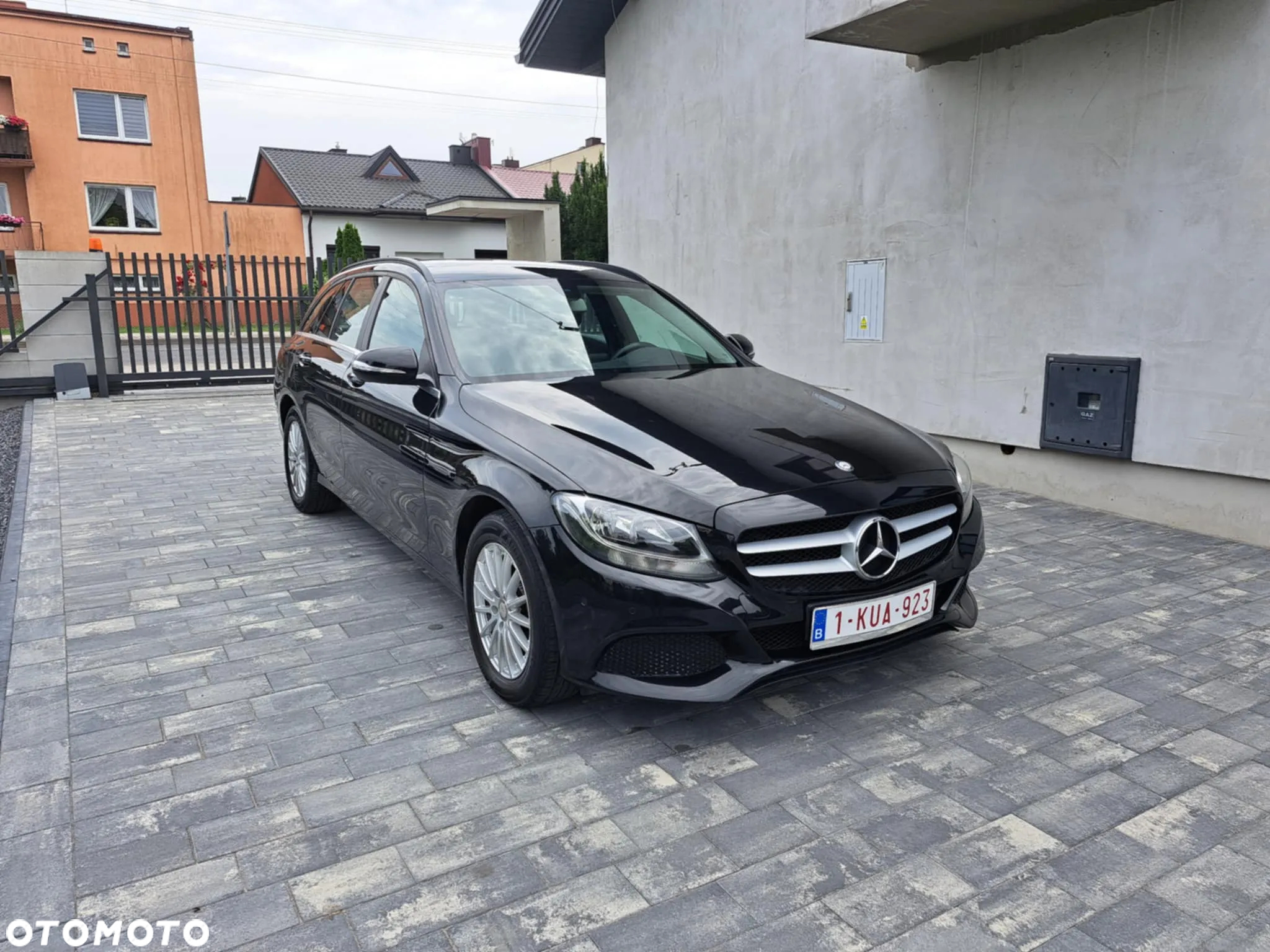 Mercedes-Benz Klasa C 180 (BlueTEC) d T - 16