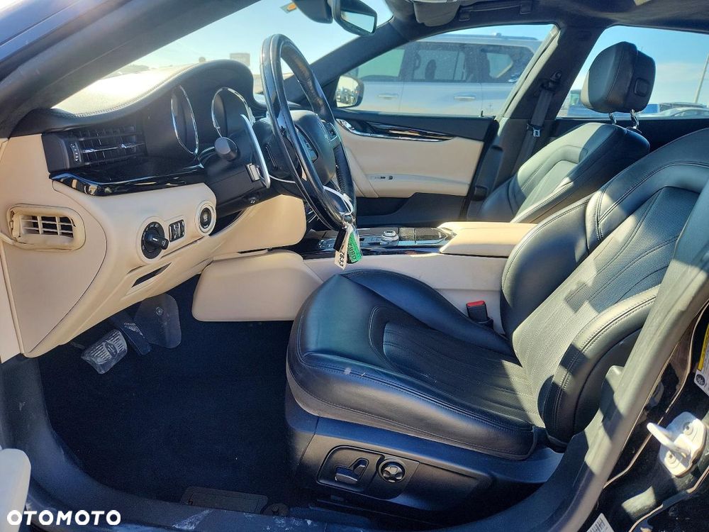 Maserati Quattroporte - 8