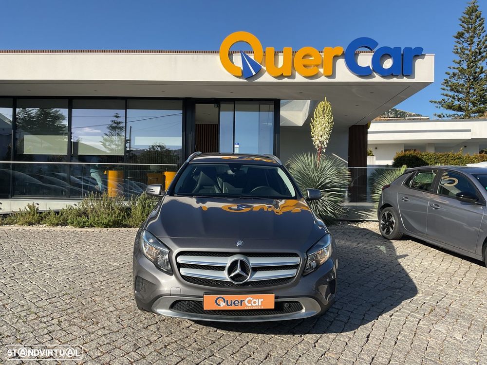 Mercedes-Benz GLA 180 d - 4