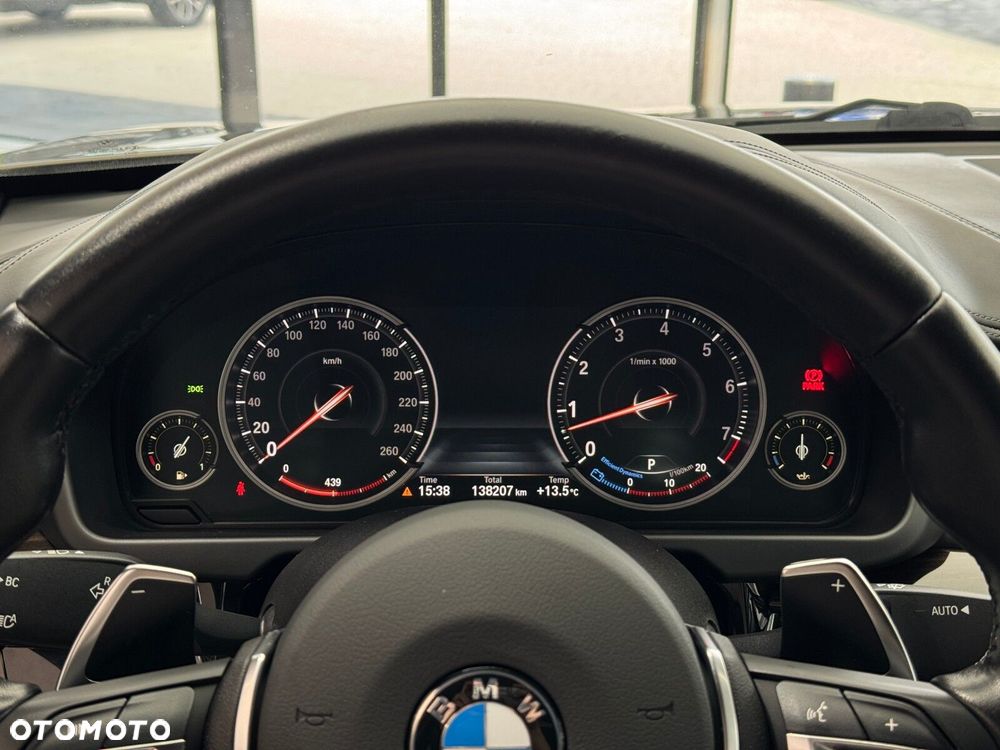 BMW X6 xDrive35i - 16