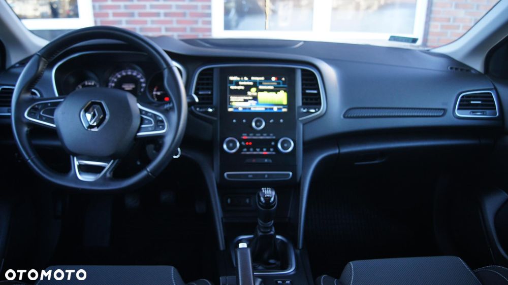 Renault Megane 1.2 Energy TCe Limited - 19