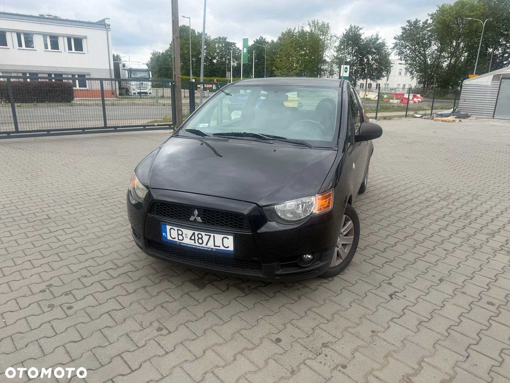 Mitsubishi Colt - 1