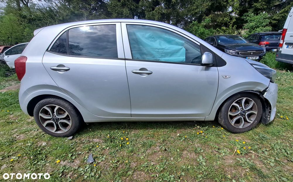 Kia Picanto 1.0 L - 8