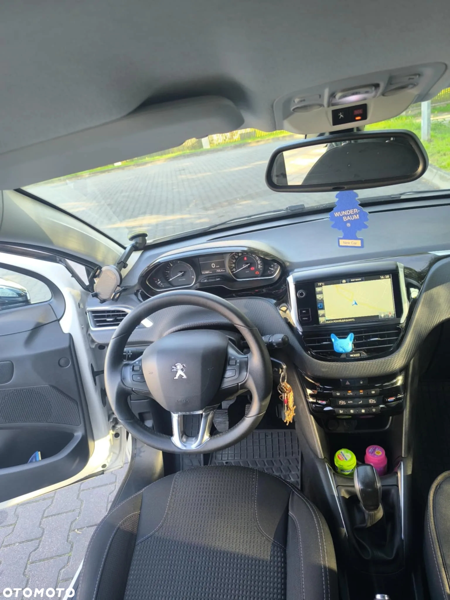Peugeot 208 1.6 BlueHDi Active - 8