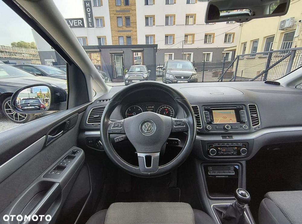 Volkswagen Sharan 2.0 TDI BlueMotion Technology Comfortline - 32
