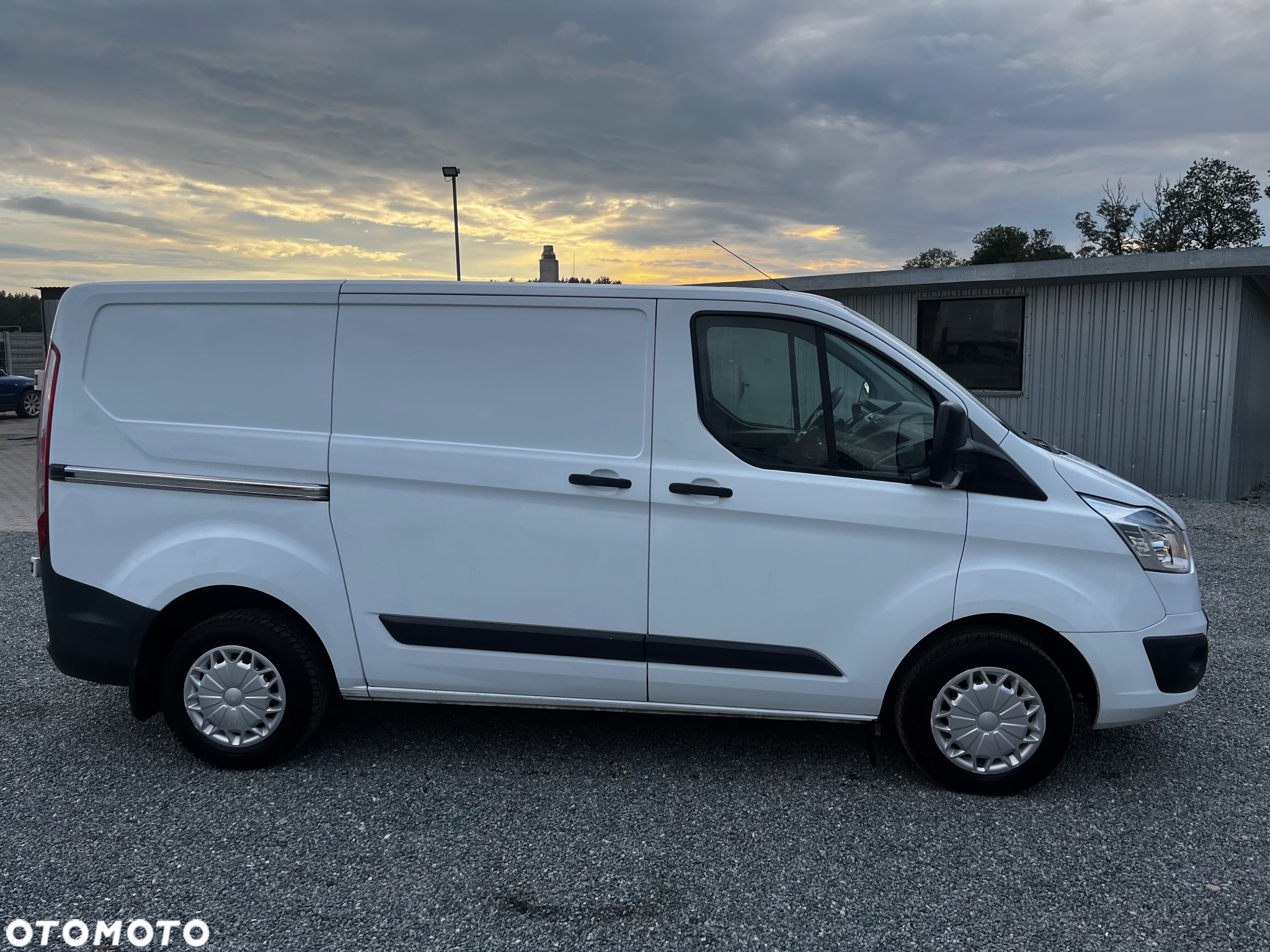 Ford Transit Custom - 7