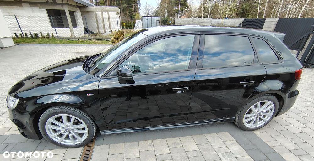 Audi A3 Sportback 35 TFSI S Line - 2