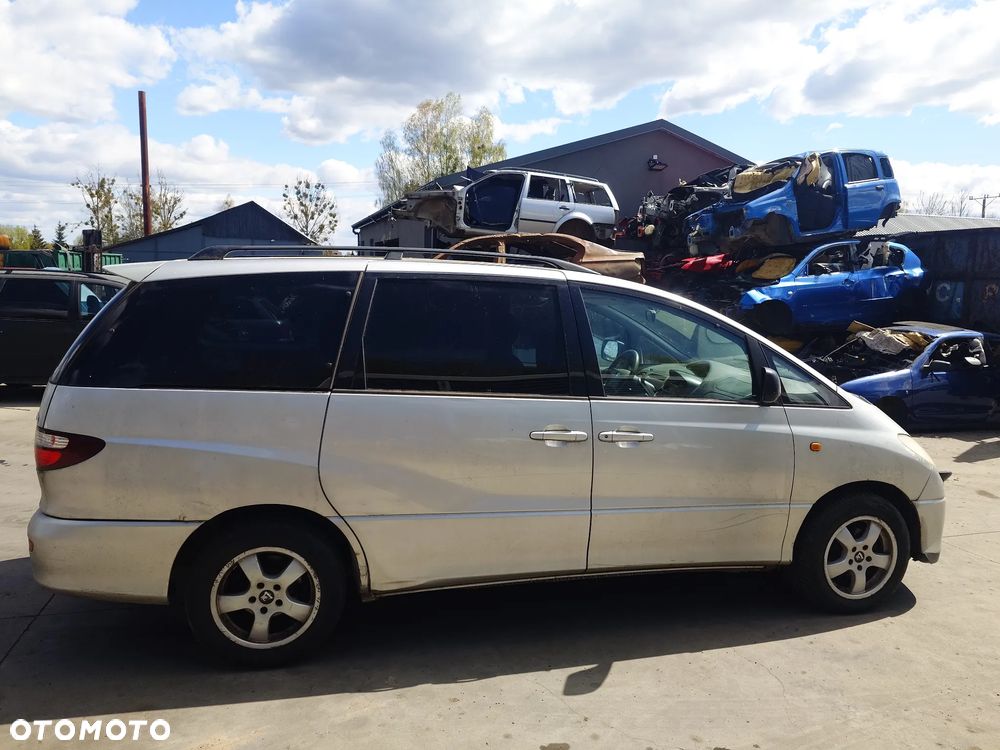 Toyota Previa II 01R 2.0 85 KW NA CZĘŚCI - 4
