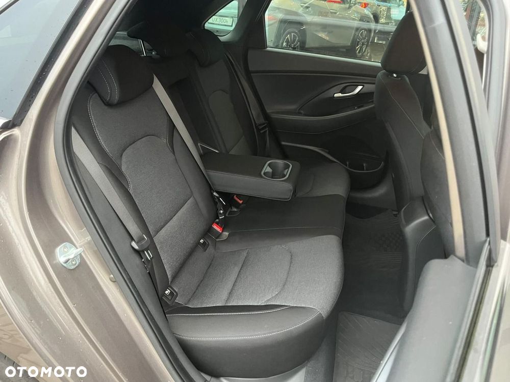 Hyundai i30 1.0 T-GDI Smart - 24