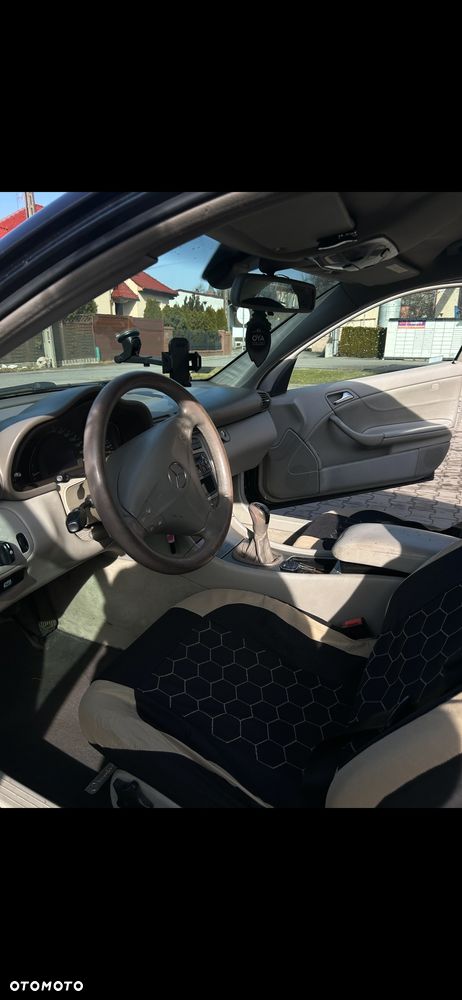 Mercedes-Benz Klasa C 200 CDI - 9