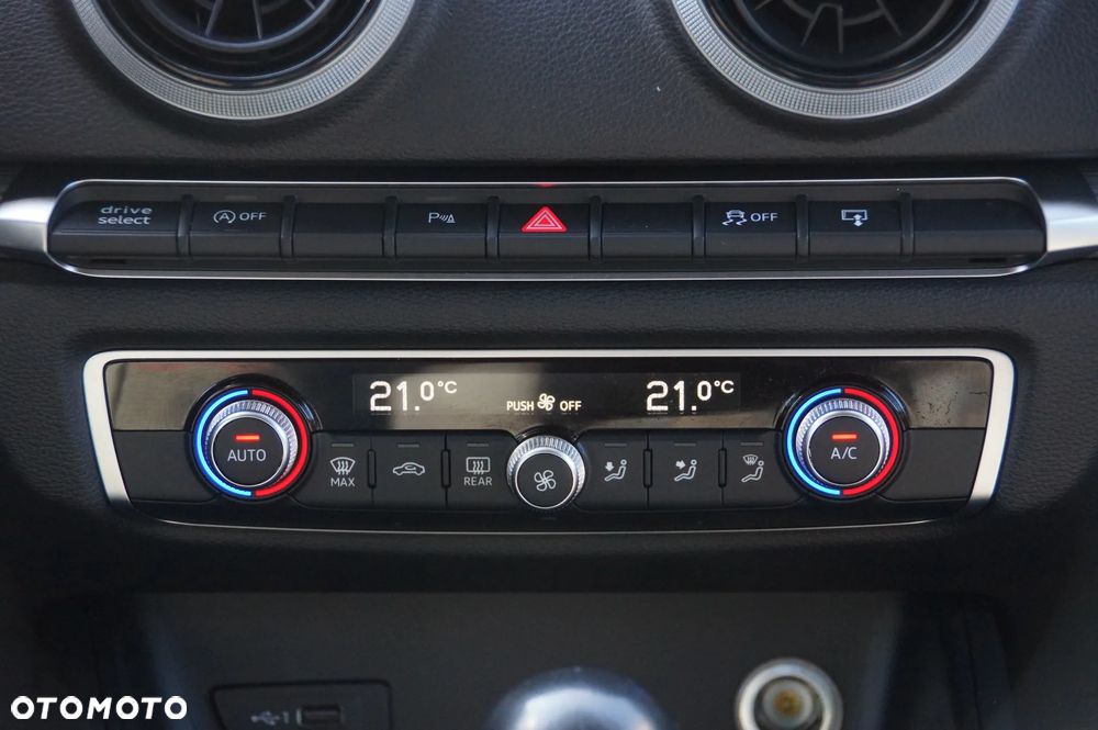 Audi A3 Sportback 2.0 TDI (clean diesel) quattro S tronic Attraction - 16