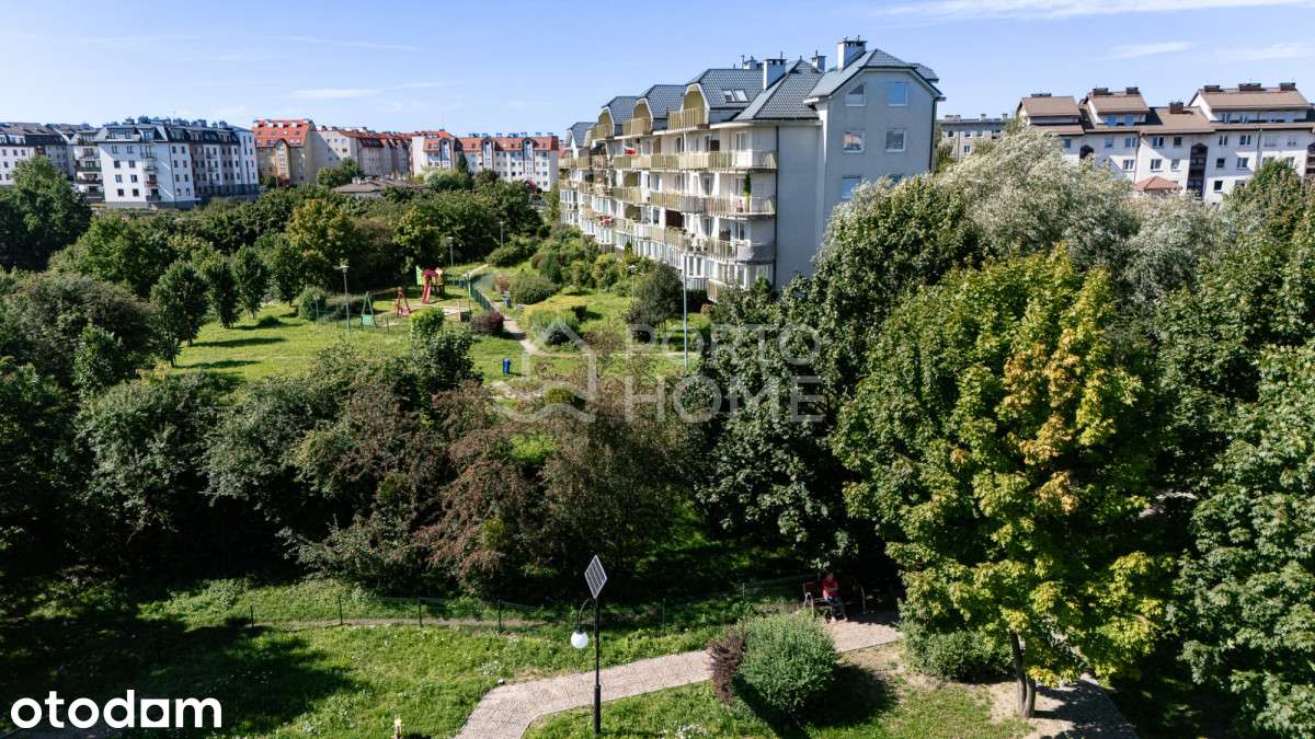 Przestronne 3-pokojowe mieszkanie z parkingiem