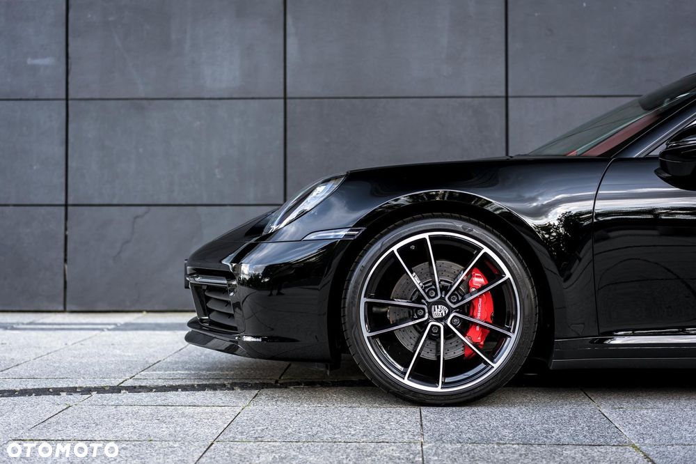 Porsche 911 Carrera S PDK - 8