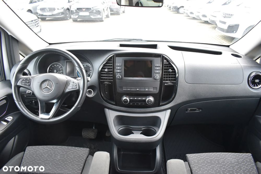 Mercedes-Benz eVito Tourer 129 L2 Pro 447.703 - 21