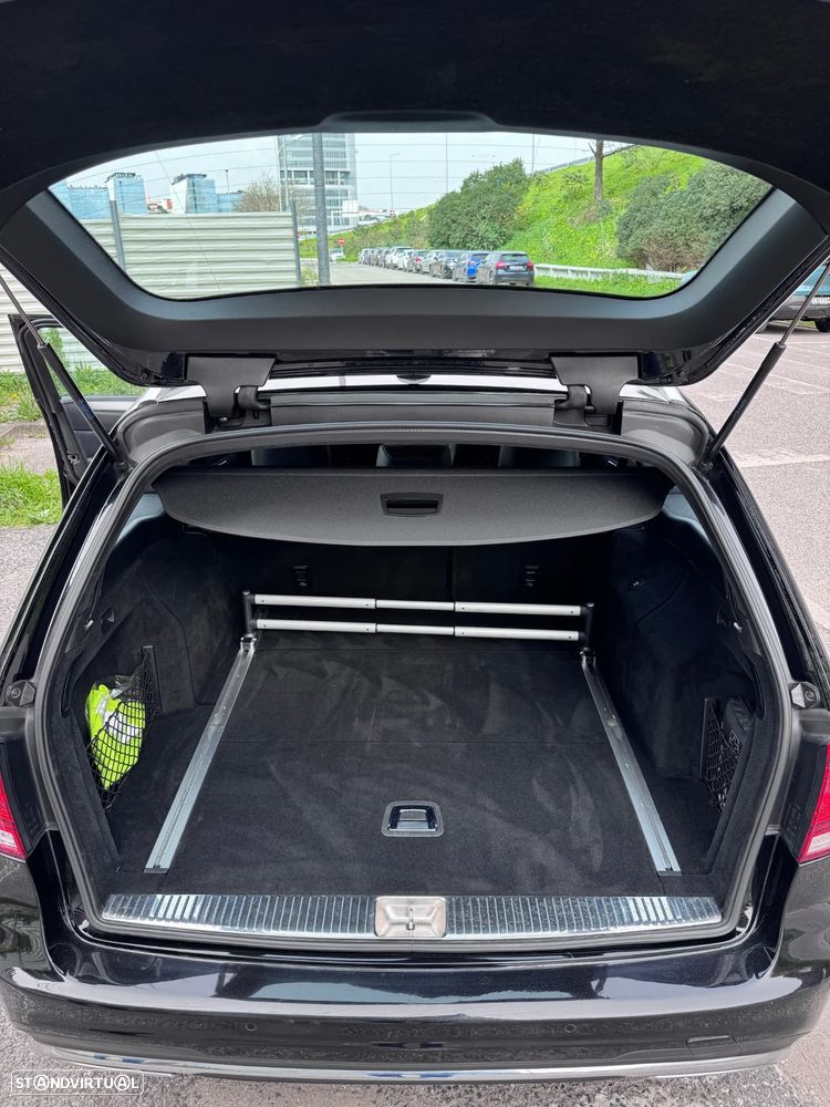 Mercedes-Benz E 300 - 16