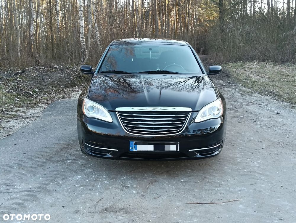 Chrysler 200 - 3