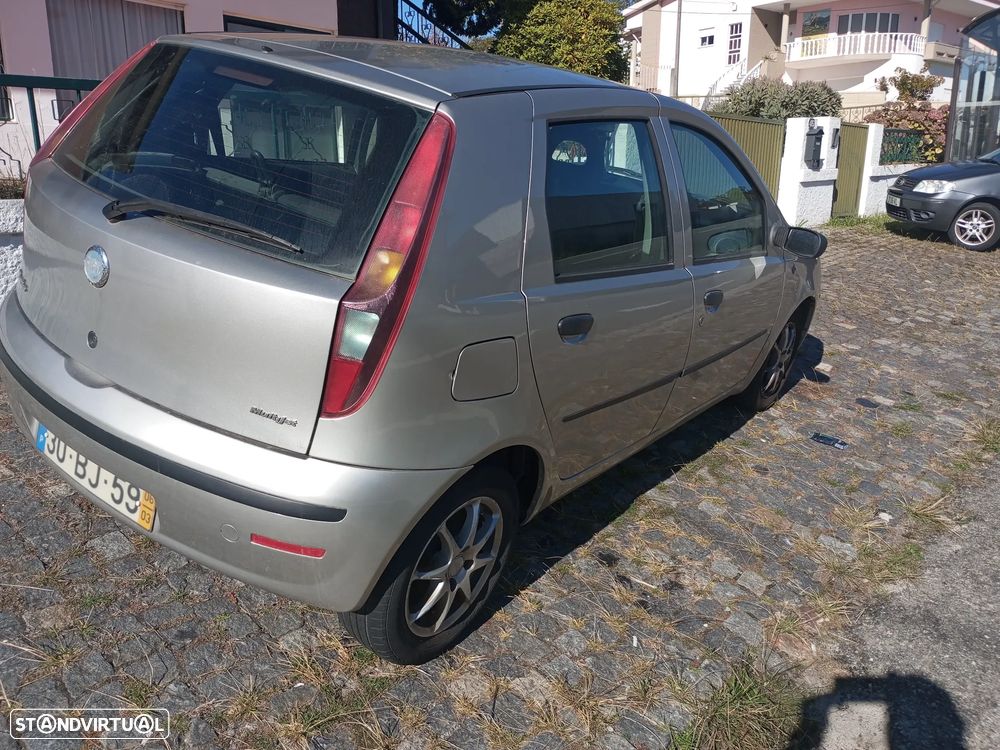 Fiat Punto - 4