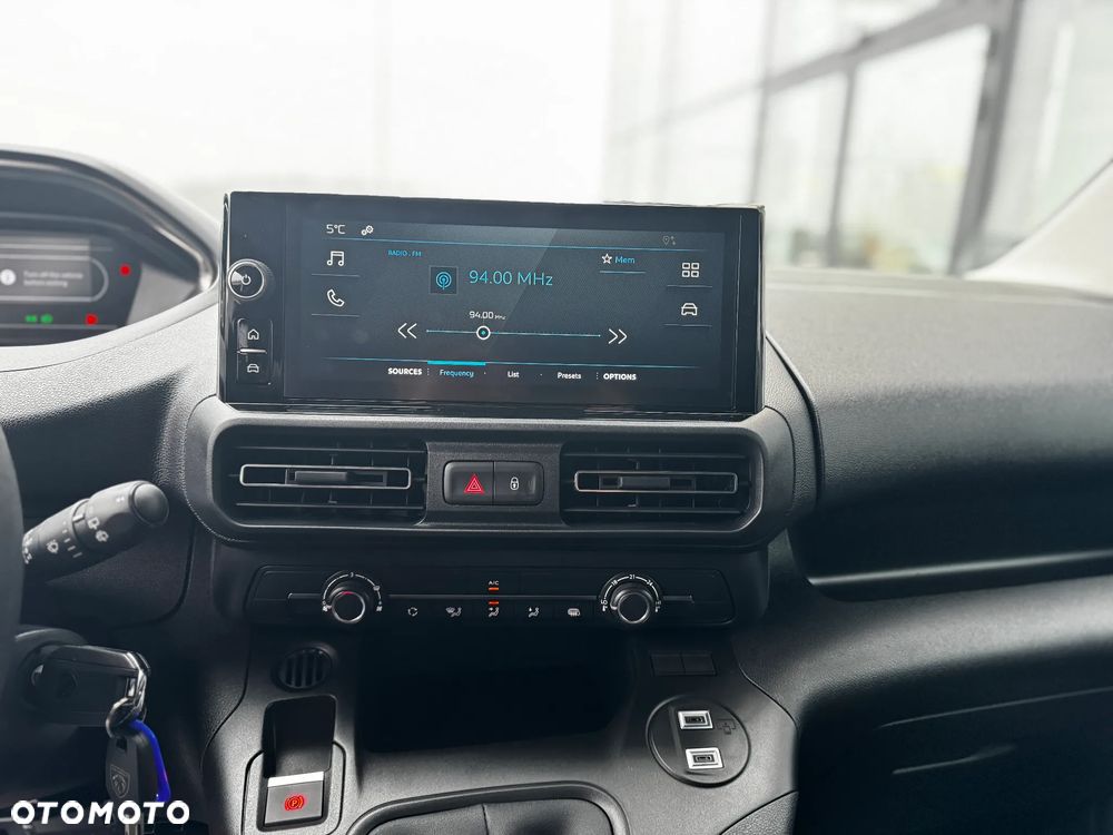 Peugeot Partner - 13