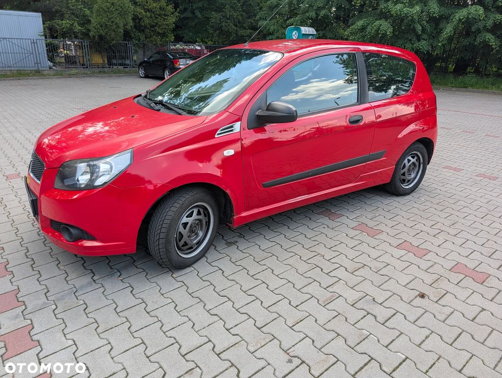 Chevrolet Aveo 1.2 16V Base - 9