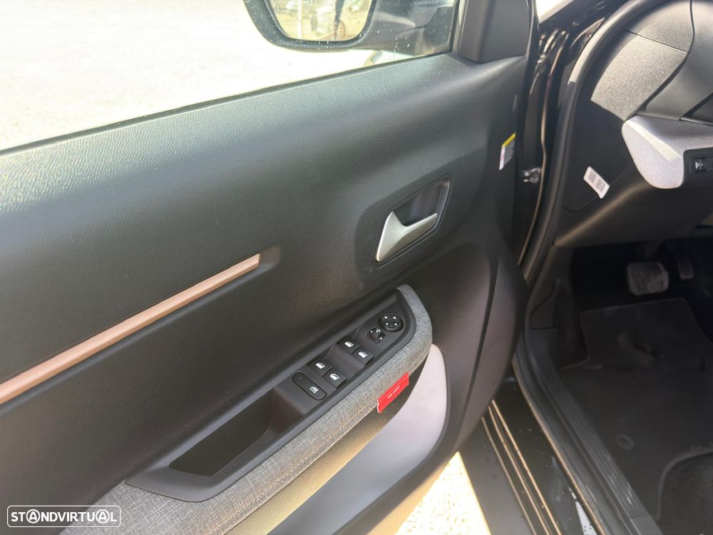 Citroën C3 Aircross 1.2 Hybrid Plus e-DSC6 - 26