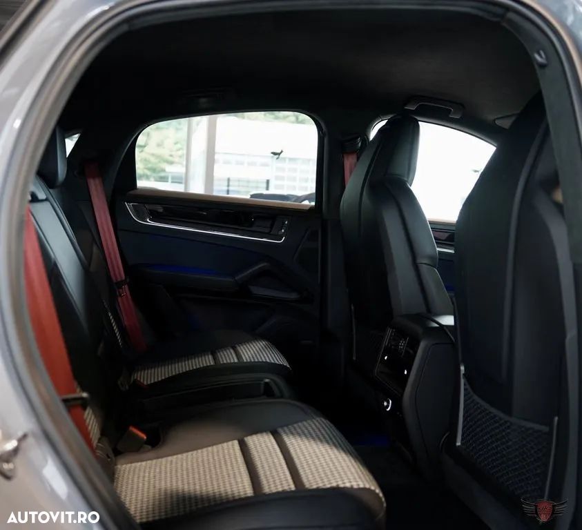 Porsche Cayenne Coupe S Tiptronic S - 33