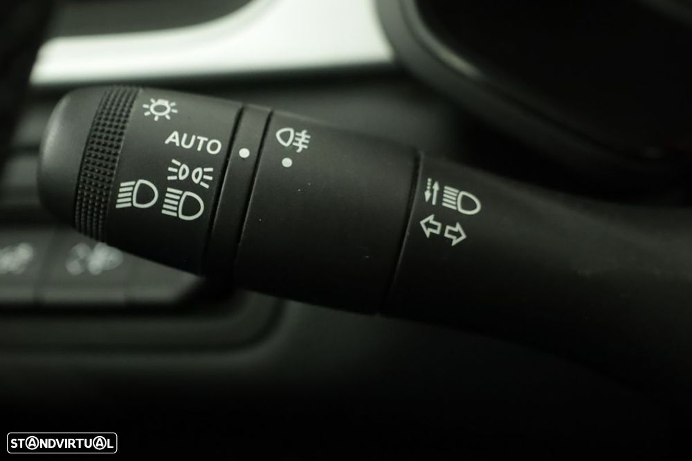 Renault Captur 1.0 TCe Techno - 17