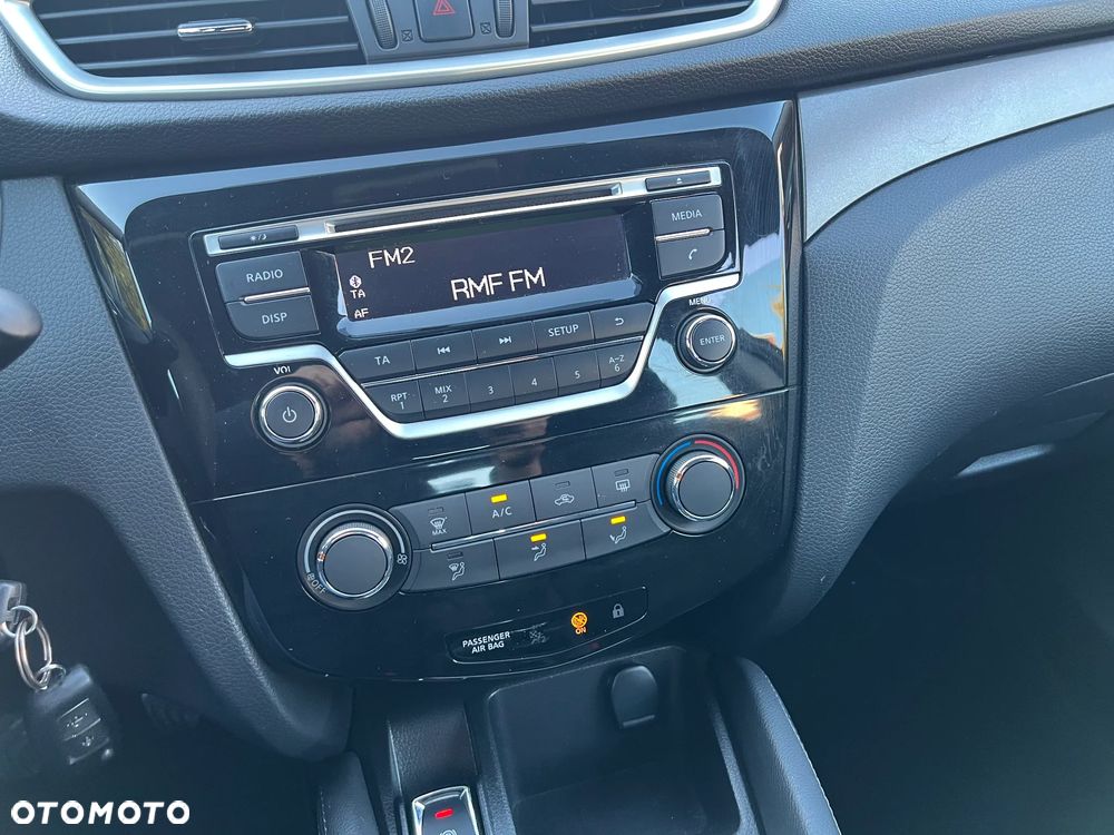 Nissan Qashqai 1.2 DIG-T Acenta - 28