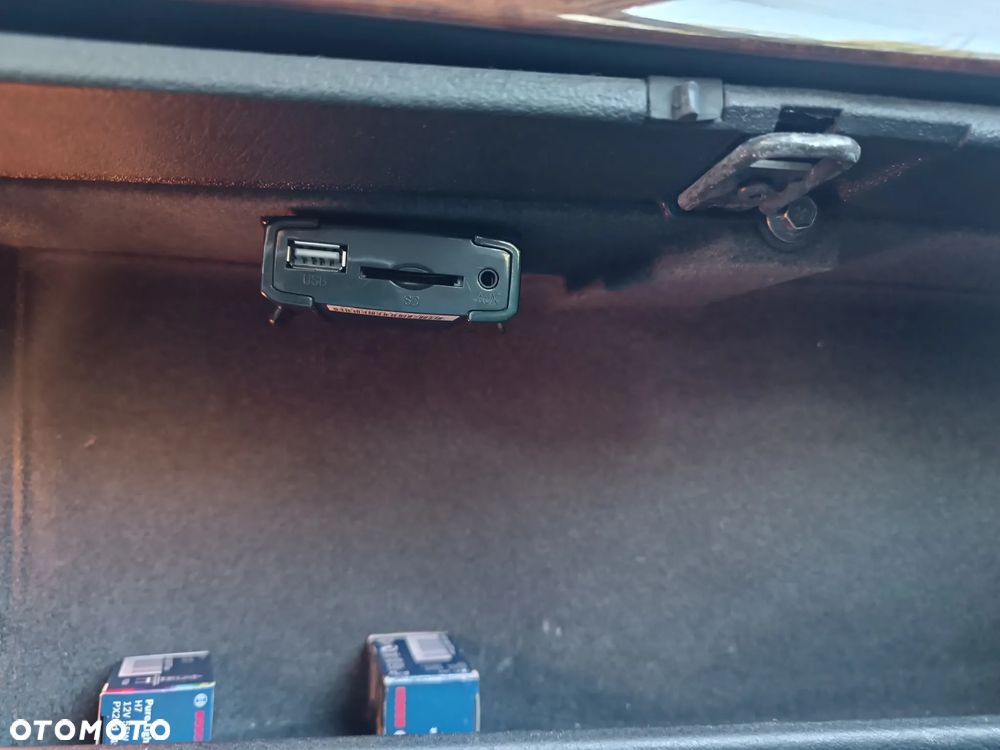 Audi A4 Avant 1.8 - 16