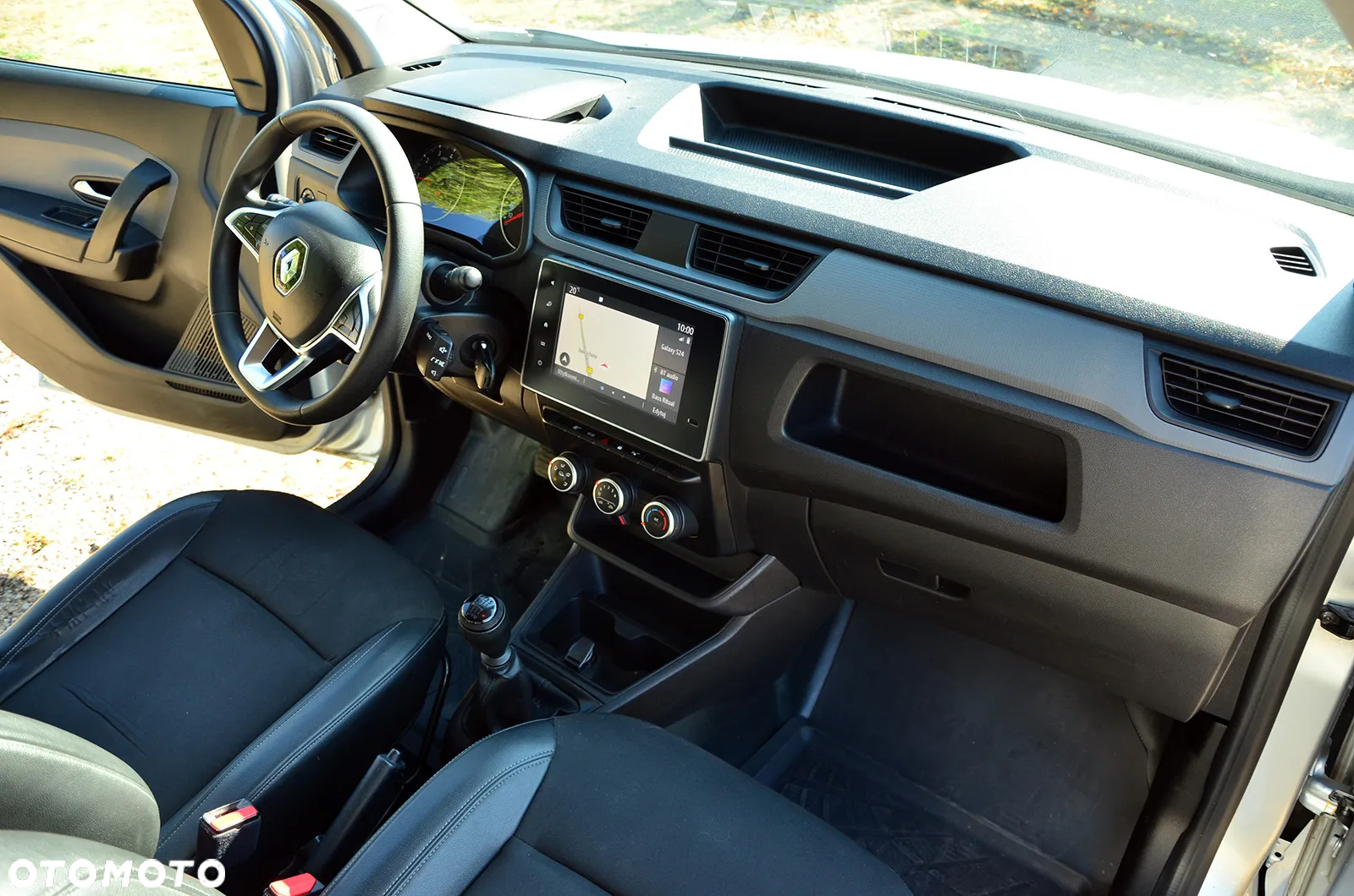 Renault Express - 4