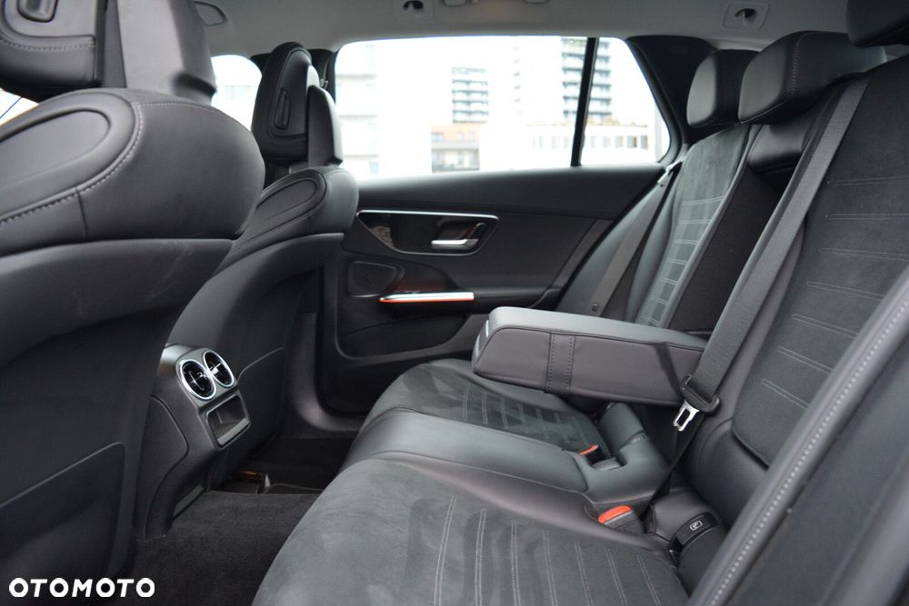 Mercedes-Benz Klasa C - 24