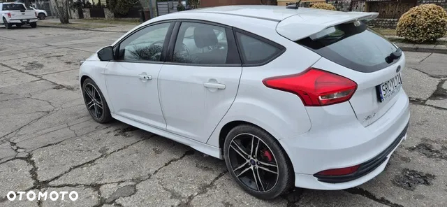 Ford Focus 2.0 EcoBoost ST - 7