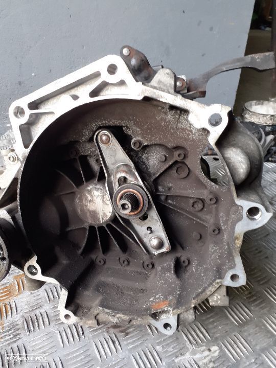 Caixa de velocidades Seat Ibiza 6l 1.9 Sdi, VW Golf 1.9 Sdi ref: GSA (motor ASY) - 4