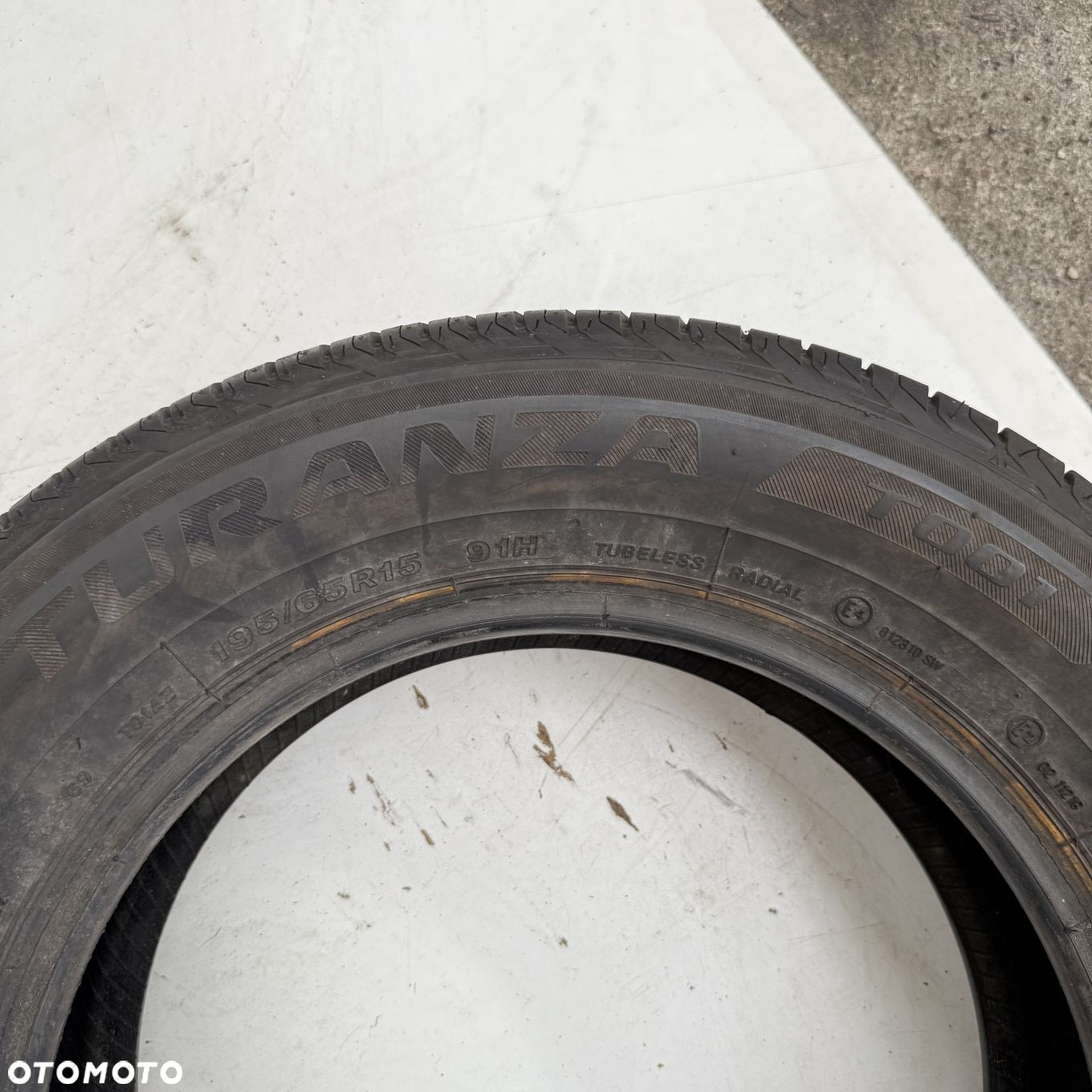 Opona 195/65/15 Bridgestone T001 (F5645) - 3