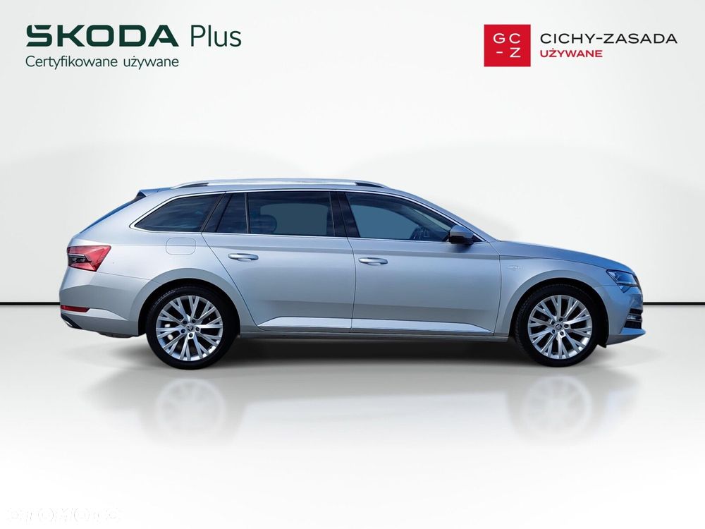 Skoda Superb 2.0 TSI L&K DSG - 7