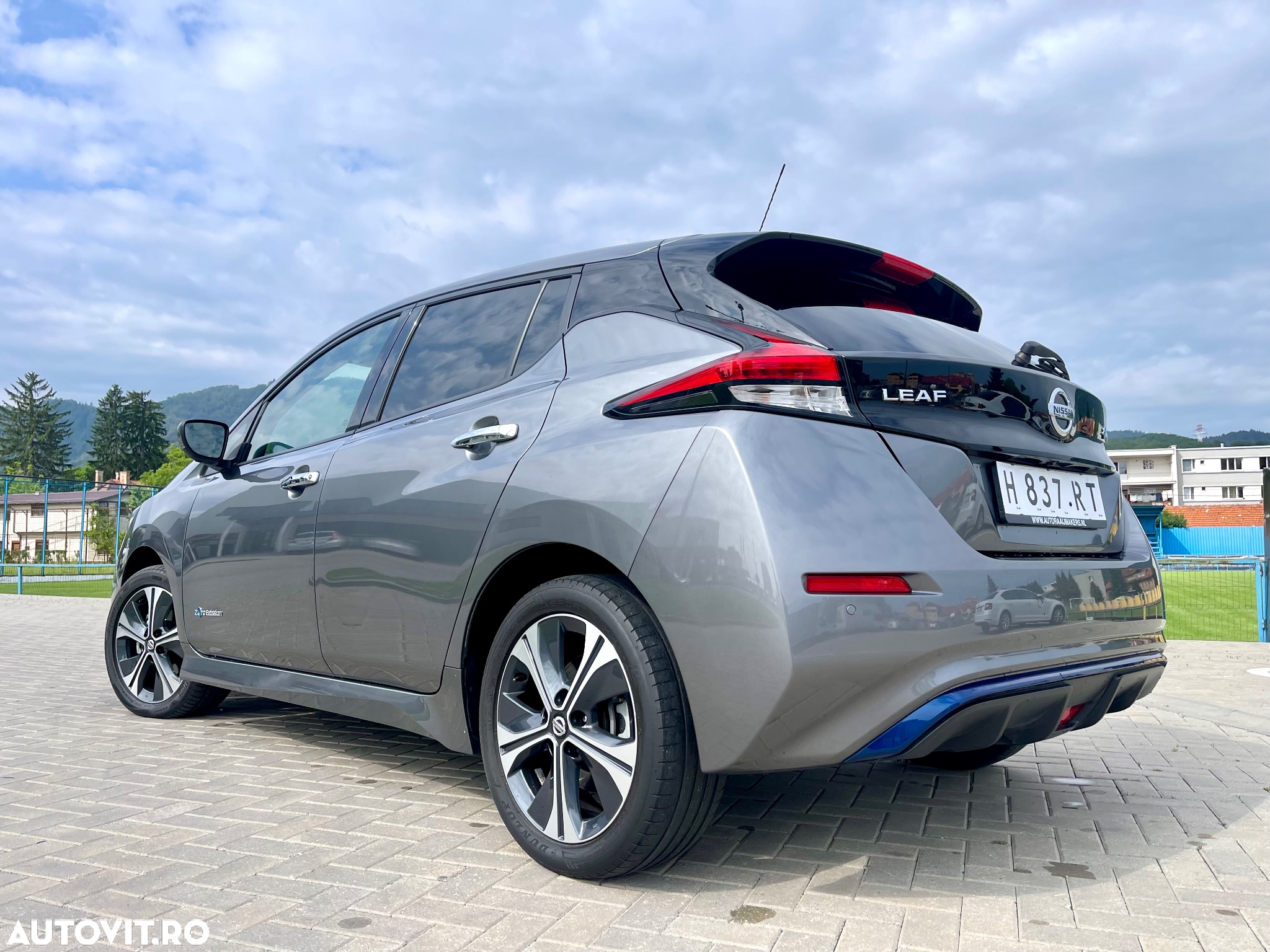 Nissan LEAF 62 kWh e+ Tekna - 2