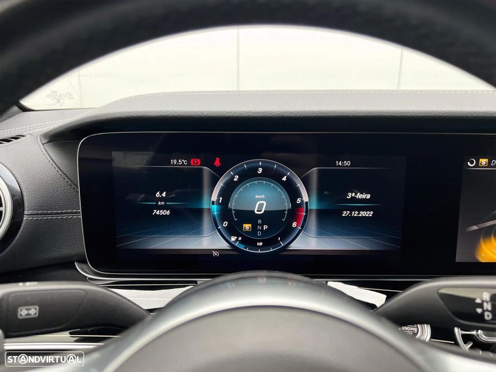 Mercedes-Benz E 220 d Cabrio 9G-Tronic AMG Line - 34