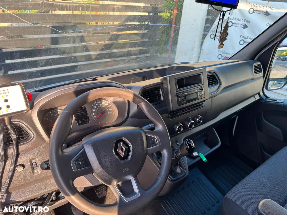 Renault Master - 18