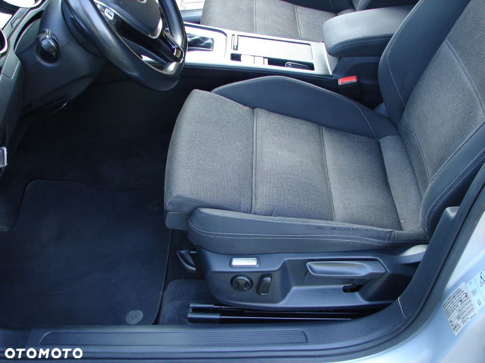 Volkswagen Passat 1.4 TSI ACT (BlueMotion Technology) DSG Comfortline - 14